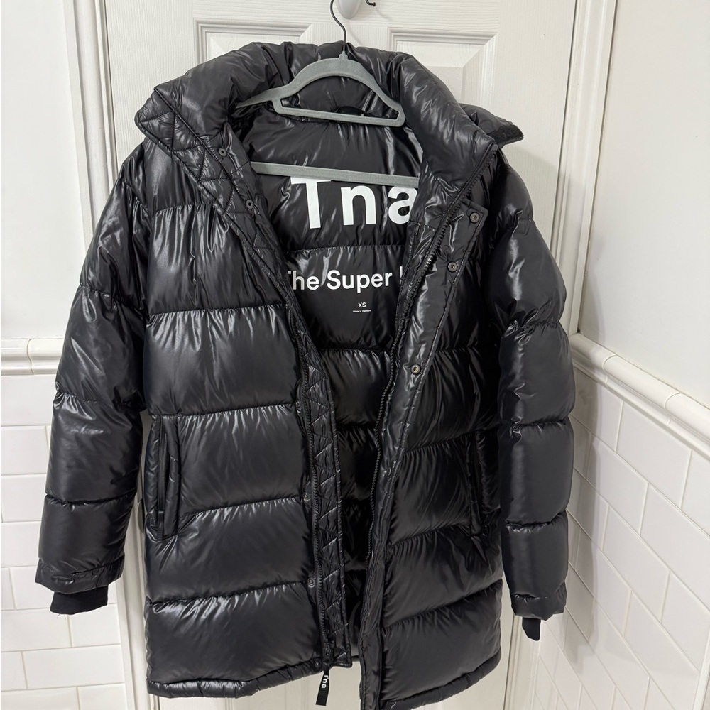 TNA The Super Puff Black Jacket - Mid